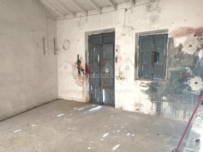 Foto 22fdb48e-5438-4b1d-b434-a283f2b1ec5e. Casa adossada a Las Cruces Villena