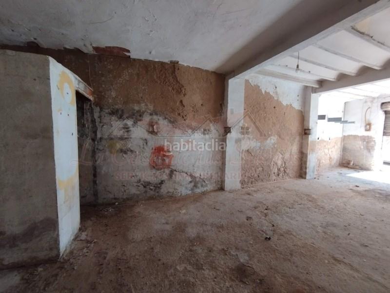 Foto 2588eaac-fff5-41b9-8562-4a87b0045774. Casa adossada a Las Cruces Villena