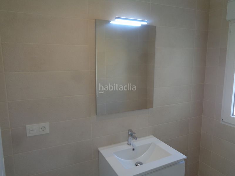 Foto b3a33c57-0bde-4859-8eea-7b7b3b0ce0a7. Casa amb aparcament a Pinoso