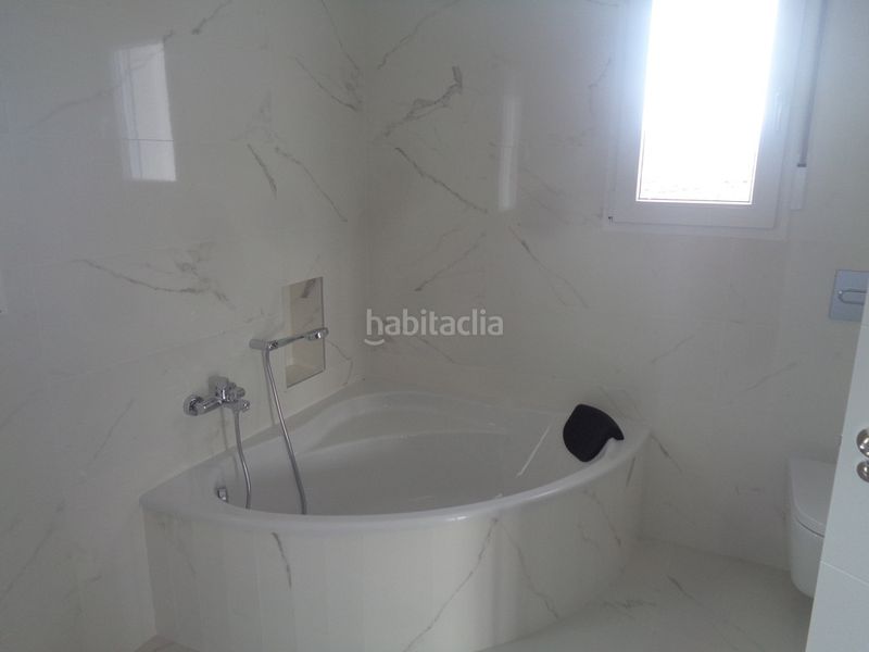 Foto 462769bf-e9d6-41f9-a38b-b79ff270b94b. Casa amb aparcament a Pinoso