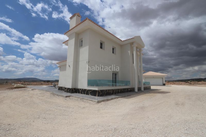 Foto 48b8e0ab-2505-4390-a91d-e8605eedb02a. Casa amb aparcament a Pinoso