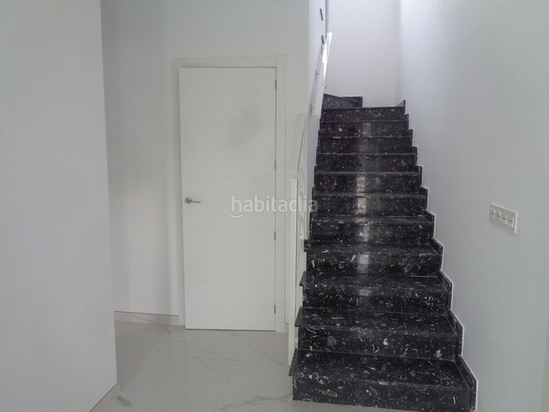 Foto a72f7663-75e1-4672-8159-39e98a58c972. Casa amb aparcament a Pinoso