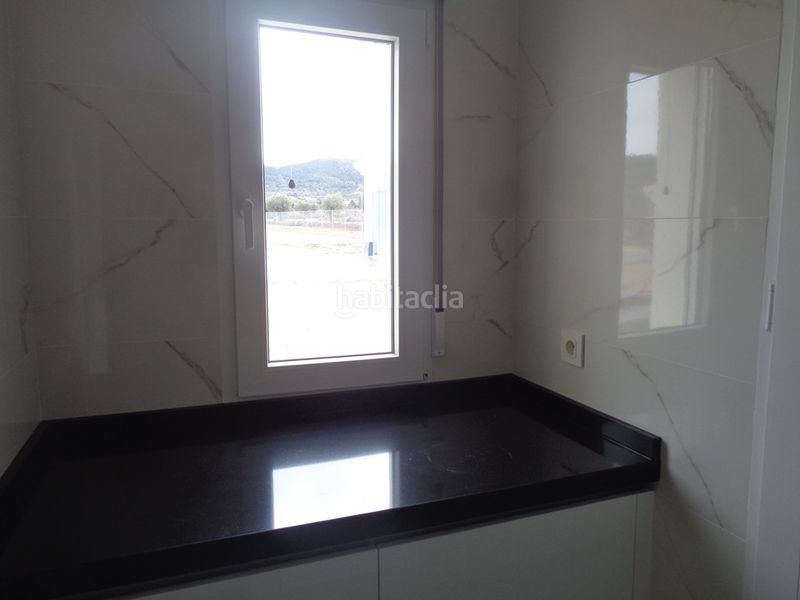 Foto f0f52c6c-a723-427c-a988-4ef018db12ac. Casa amb aparcament a Pinoso
