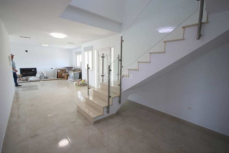 Foto 2b6f7294-e96b-4bc6-9f72-fe6086076091. Casa amb aparcament a Pinoso