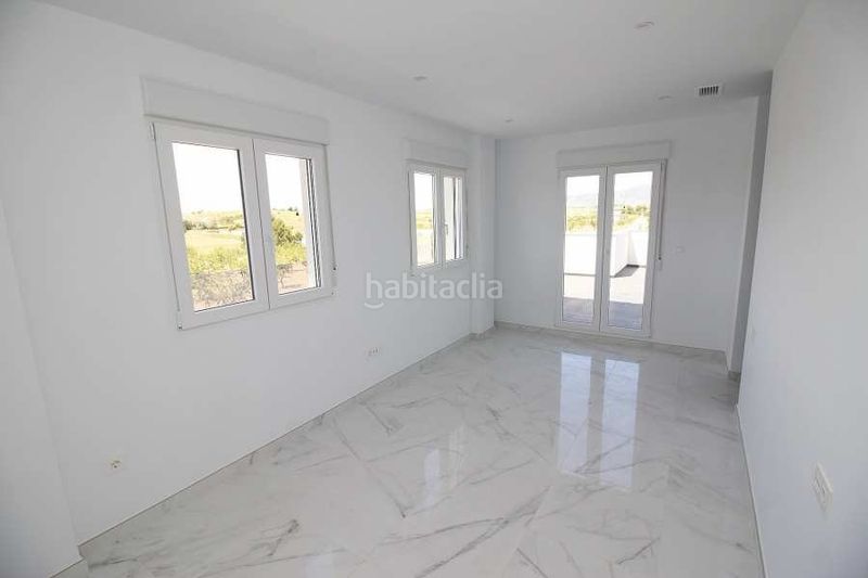 Foto 8dab86a8-61cd-4369-9f70-36f83eb4f78a. Casa amb aparcament a Pinoso
