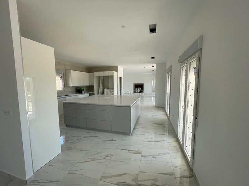 Foto d17897f8-2705-443c-81c1-ca069b4ef7ca. Casa amb aparcament a Pinoso