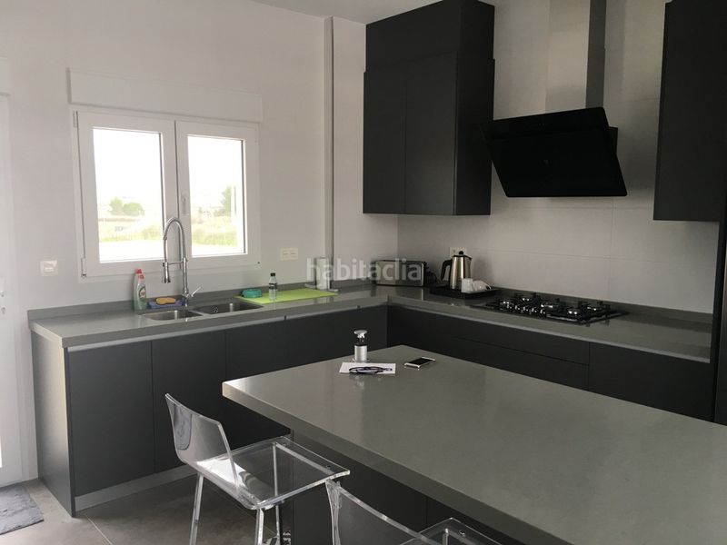 Foto 8780ad0a-2073-4122-8403-5c3b3f42d865. Casa amb aparcament a Pinoso