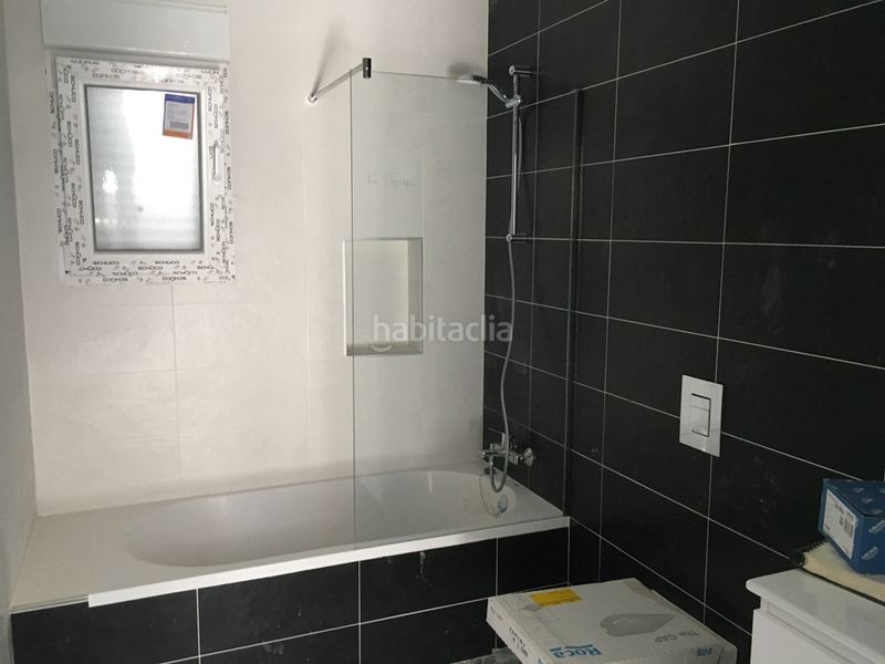 Foto e9a66e44-607b-45d3-8191-35d45383989c. Casa amb aparcament a Pinoso