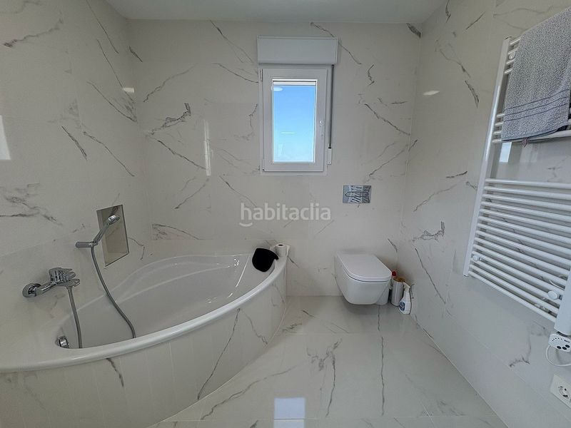 Foto 0e08f05b-c697-49a0-bbf1-9bc3bd05d783. Casa amb aparcament a Pinoso