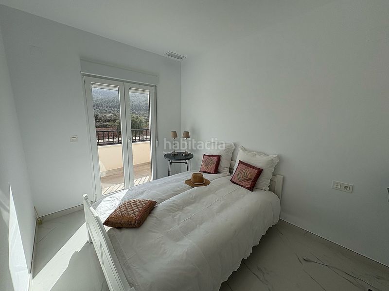 Foto 47ab2261-3f64-48cd-bde5-d35ba96c9051. Casa amb aparcament a Pinoso