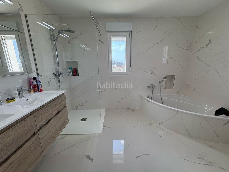 Foto 7634e152-dbe3-4c8a-b30b-daa227ab7e2b. Casa amb aparcament a Pinoso