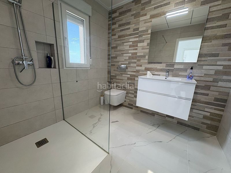 Foto a9b54c8d-a073-4d94-88d4-bfe4b37319f4. Casa amb aparcament a Pinoso