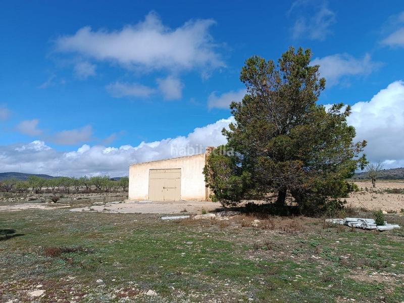 Foto a1503bfc-5673-4c0a-90b4-707fbb5b7800. Terreno residenziale in Yecla