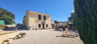 Country house in Monòver