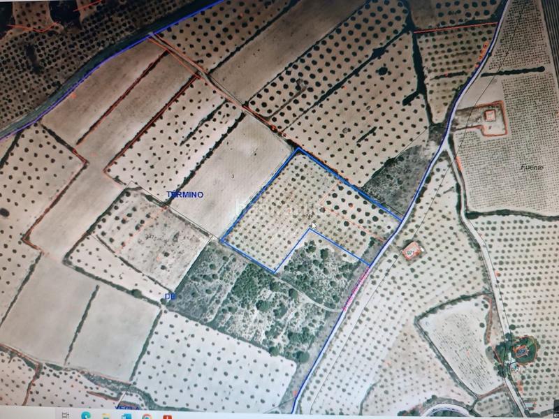 Foto 2225a6ec-5926-453e-960c-769cffa6cf1a. Terreno residenziale in Yecla