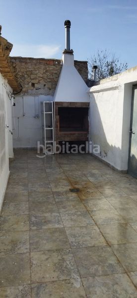 Foto 43210a12-8faf-4c26-9fb8-a6f33891461c. Casa adossada amb aparcament a Monòver