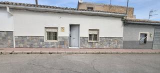 Casa adossada a Monòver