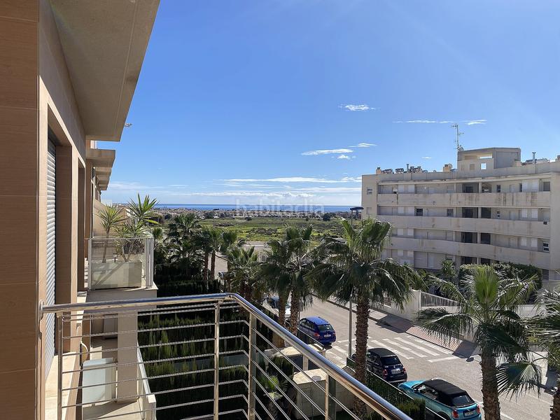 Foto 2a3e7cea-de38-4dec-b9ee-78796f1cd859. Attico con parcheggio in Lomas de Cabo Roig - Los Dolses Orihuela