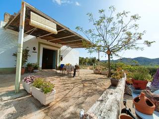 Masia a Hondón de las Nieves