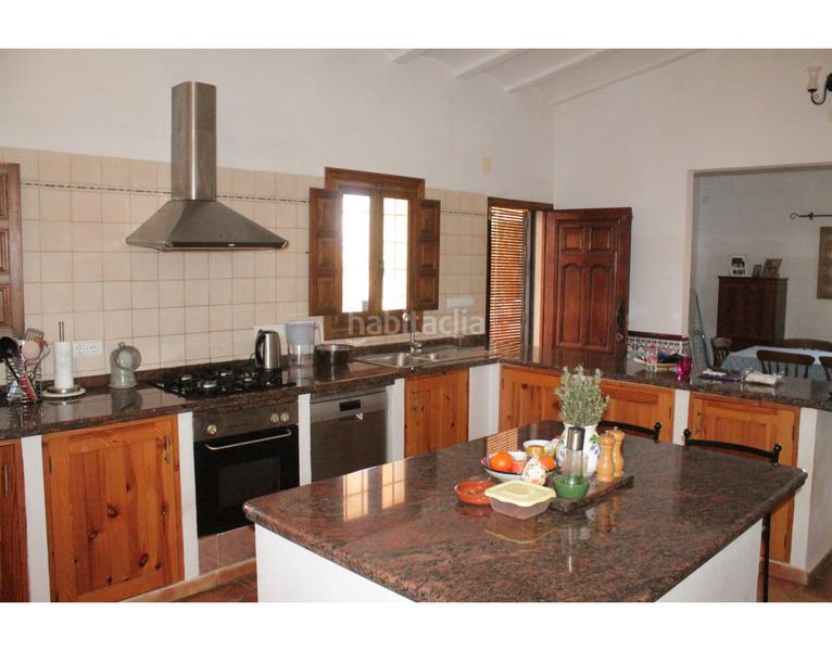 Foto 133b8715-24f3-4bfc-b073-b0b93b48443b. Masía en Pinoso