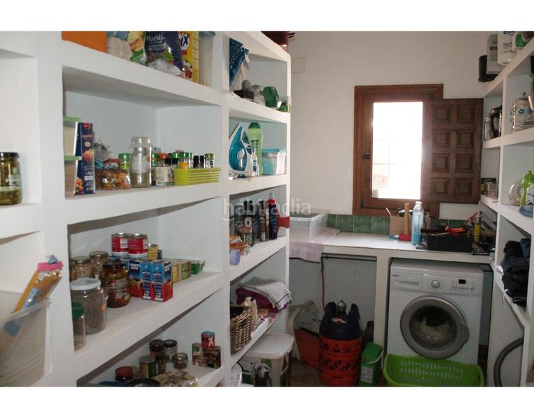 Foto cb4ee07e-9df1-443b-afd1-3dfa4d4d6e62. Masía en Pinoso