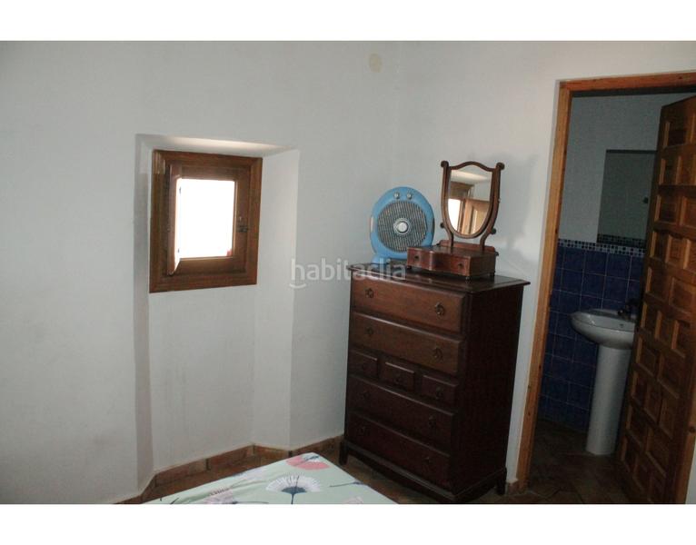 Foto f8891dfc-c57f-48d3-9699-2d9e83ab9b88. Masía en Pinoso