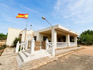 Casa a Hondón de los Frailes