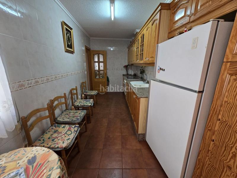 Foto 201ba460-ef66-4822-a798-ad46a9b27c83. Apartament a Sax