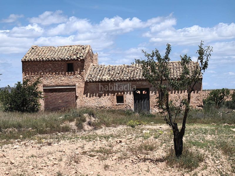 Foto 30b68f02-380a-47a8-ae04-ac16dcf89138. Casa a Pinoso