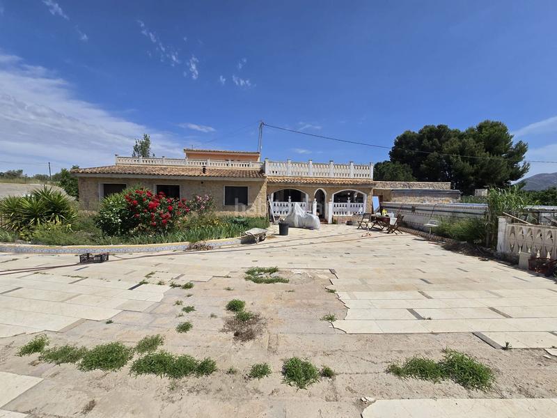 Foto 70b1e287-986d-425a-a59b-bd2152117c68. Maison dans Sax