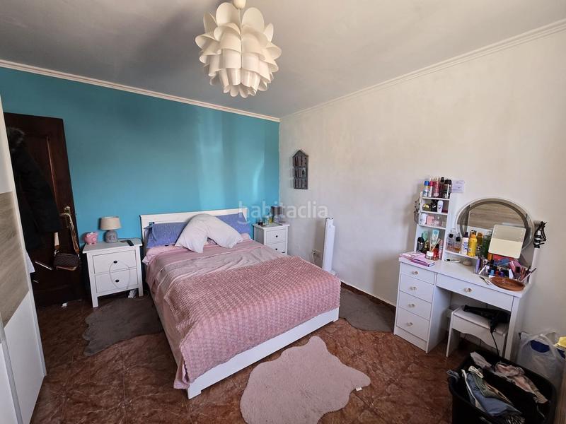 Foto beb0e9bc-d391-4b0d-9728-f912324a7740. Maison dans Sax