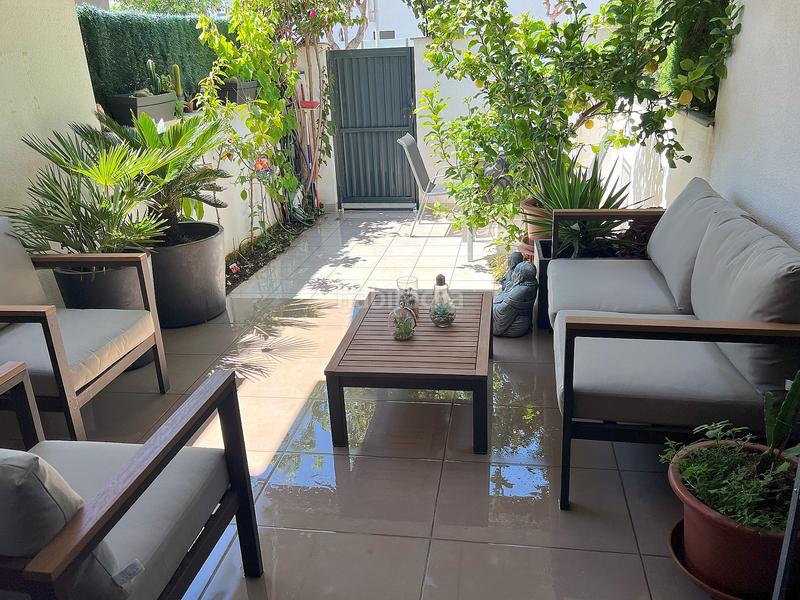 Foto 66673267-725f-41cd-962e-e3c121c95fee. Casa adossada a Torre de la Horadada Pilar de la Horadada