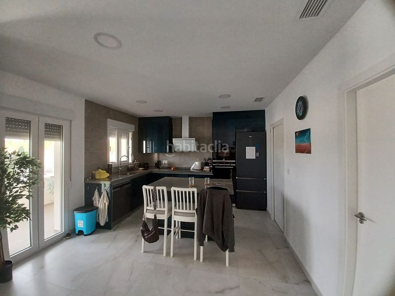 Foto 13aa88fe-4ceb-4aee-b535-7e1ec7906c0c. Casa amb aparcament a Pinoso