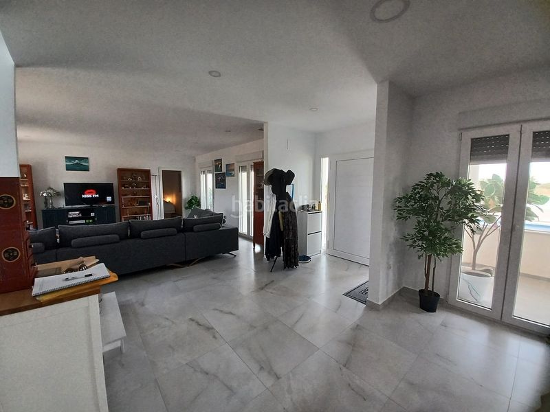 Foto 96ea59b8-467d-4b58-916b-4137e0164231. Casa amb aparcament a Pinoso