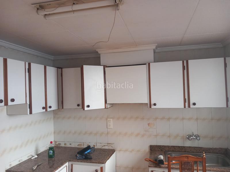 Foto 5d332311-0c9d-435a-ba62-7f0b785f76e4. Casa adosada en Salinas