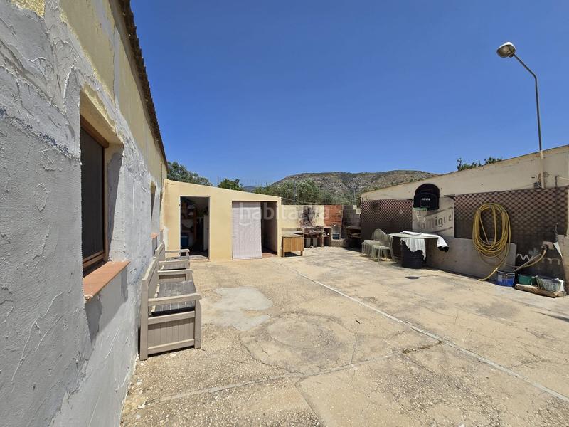 Foto 7483695c-fdf6-49f2-8a18-3efe3859a6fe. Casa en Sax