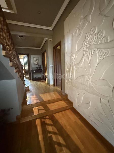 Foto 3042a367-67c5-404a-be00-977a565a4a13. Casa amb aparcament a Centro Elda