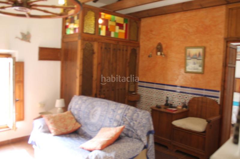 Foto 12d80075-b769-4b6c-9a15-a21081497d6b. Casa adossada amb aparcament a Yecla