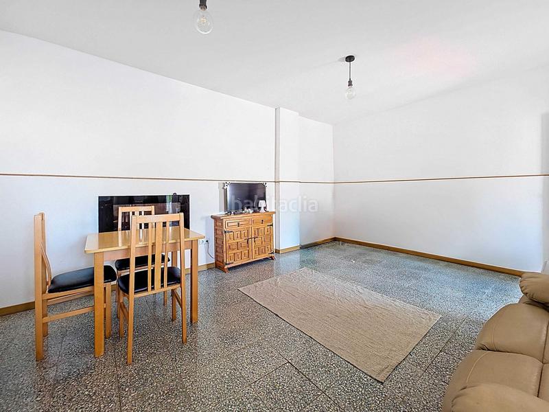 Foto 096d7551-29a4-43b4-bd6c-df2c1cda7528. Casa adossada a Pinoso