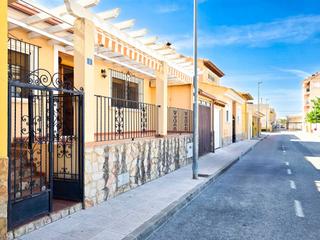 Casa adossada a Pinoso