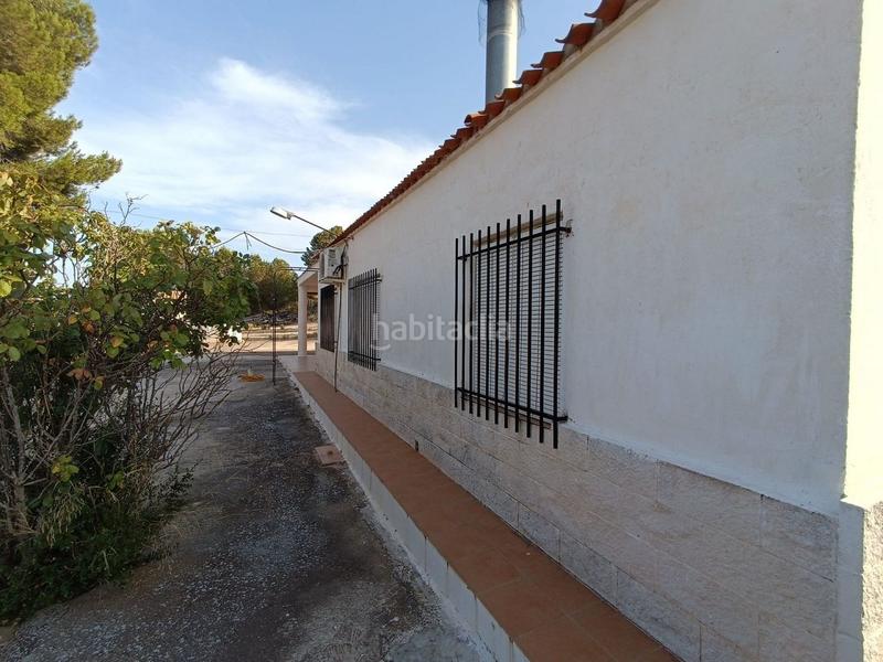 Foto a2437945-4abe-417d-a67f-5557505946dc. Casa en Yecla