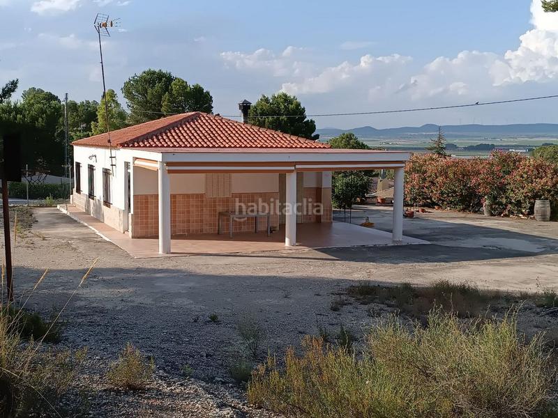 Foto d0012557-0d8b-4ba1-8283-4bc1a0e1836a. Casa en Yecla