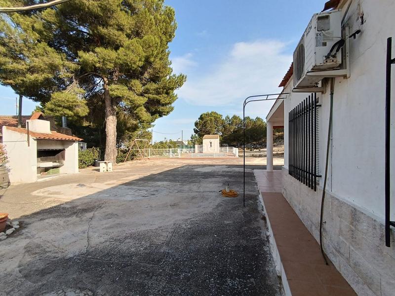 Foto f791750a-2a68-44e9-a352-403d90fb65db. Casa en Yecla