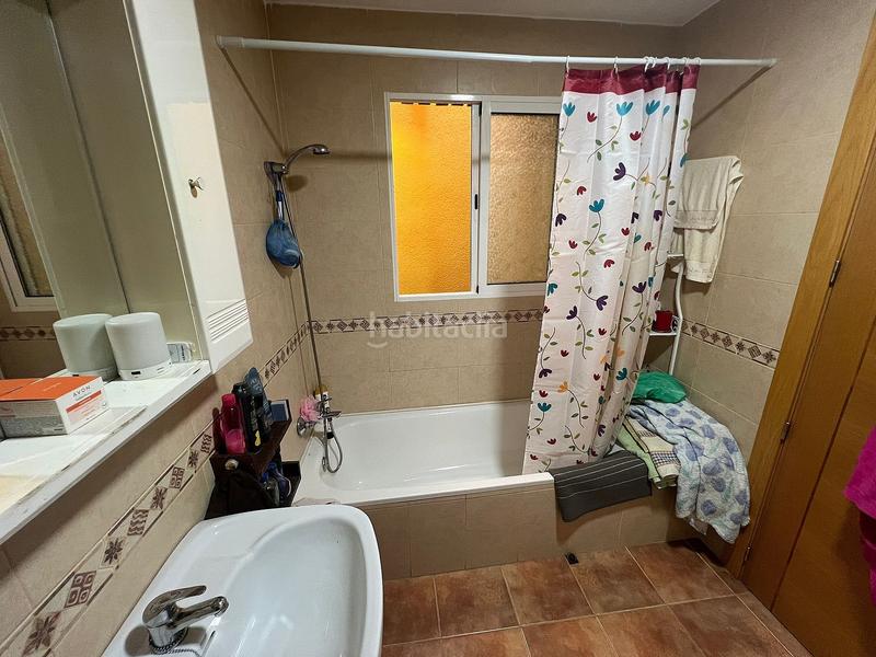 Foto 582d9bac-1ae4-494e-bc46-a2548f2eb9c6. Casa adosada en Elche de la Sierra