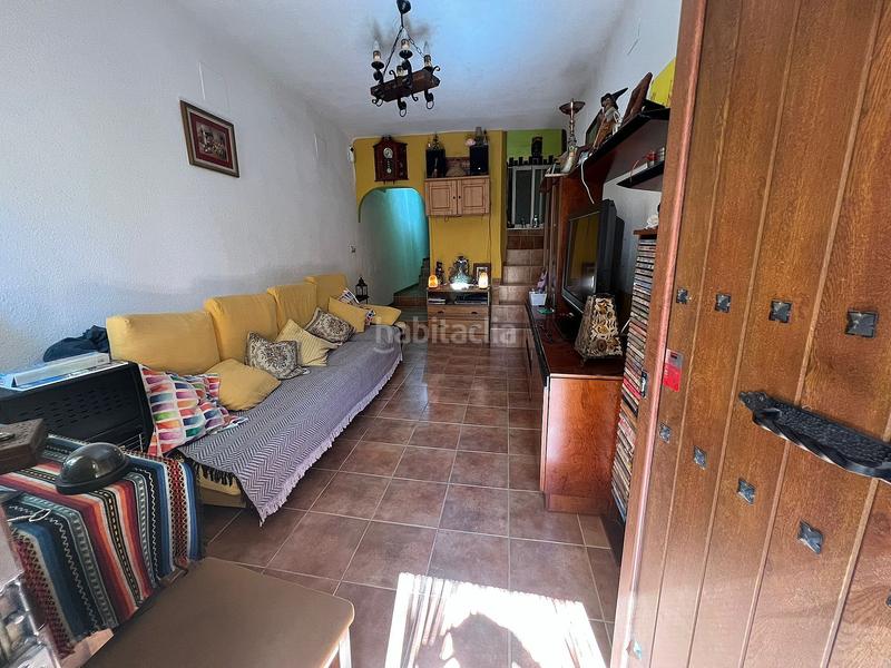 Foto 0313d405-1673-48ea-991a-c6f3e793a28e. Maison jumelée dans Elche de la Sierra