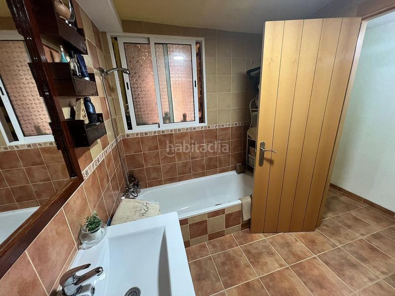 Foto 80dbe1b4-b59f-4f62-b460-5c149776c14b. Maison jumelée dans Elche de la Sierra