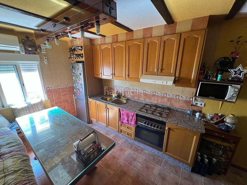 Foto 8bf06bed-0ffa-4130-97e3-47295b055d1e. Maison jumelée dans Elche de la Sierra