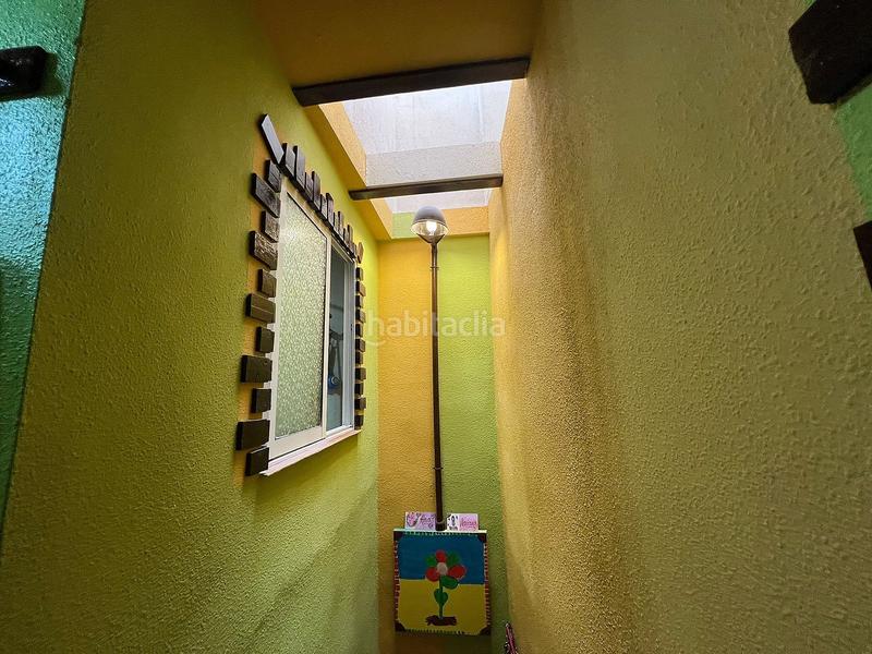 Foto 8ca9c09a-d54f-48e4-b1e0-db170ff39b73. Maison jumelée dans Elche de la Sierra