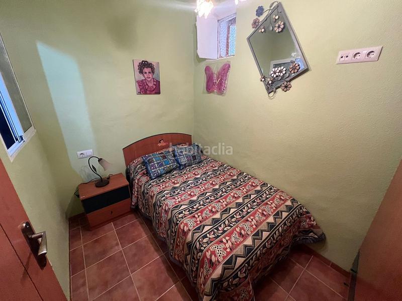 Foto a07de083-ee4c-4af2-b31f-a04c9522f6b4. Maison jumelée dans Elche de la Sierra