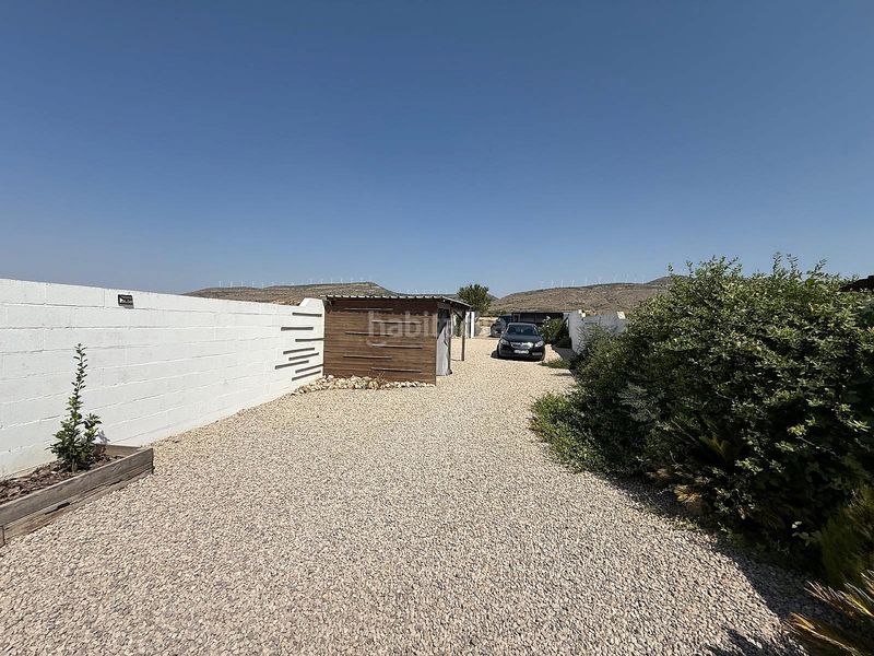 Foto c8f21ca3-9f34-4062-8bb8-1aba2d01049e. Casa a Caudete